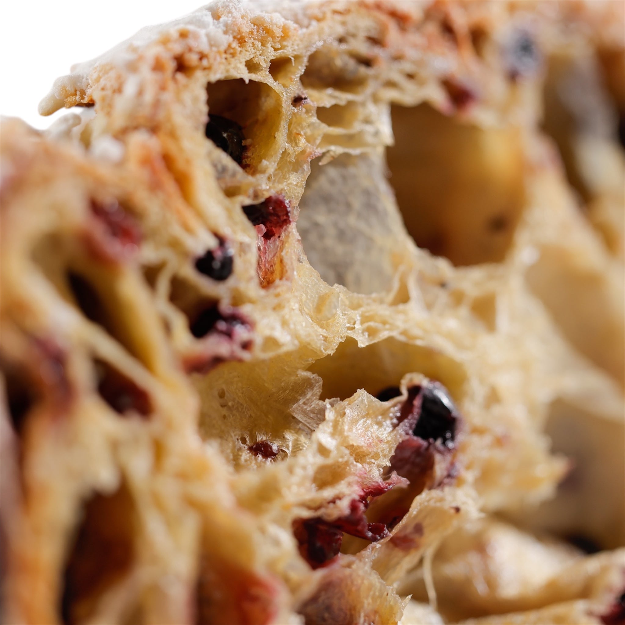 🕊️ Colomba Artigianale ai Frutti di Bosco – Lievito Madre Vivo